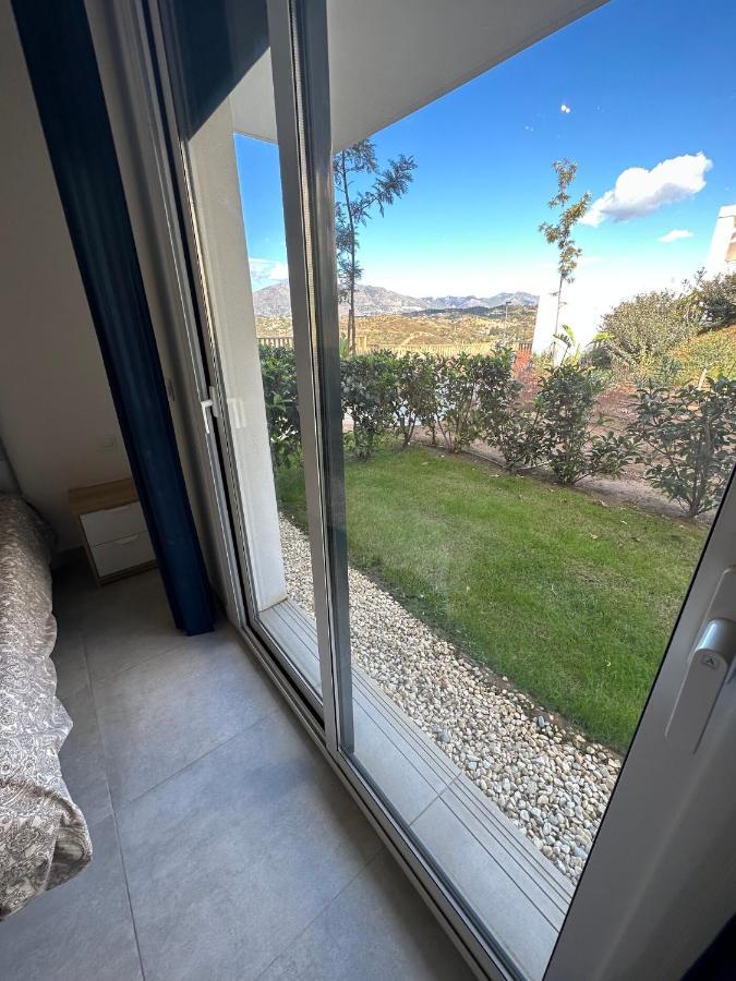 מאלגה 2-Bedroom-Apartment With A Terrace, Pool, Gym מראה חיצוני תמונה